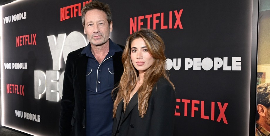 Дэвид Духовны женился на Моник Пендлберри Дэвид Духовны и Моник Пендлберри, Дэвид Духовны женился, Дэвид Духовны сексуальная зависимость, Дэвид Духовны жена