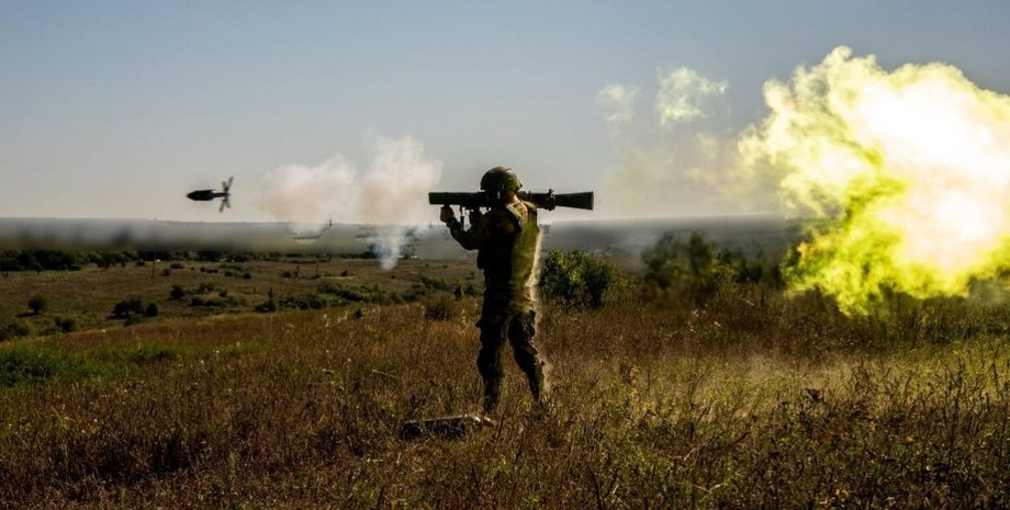 ЗСУ, постріл з гранатомета, гранатомет, Збройні сили України, війна в Україні