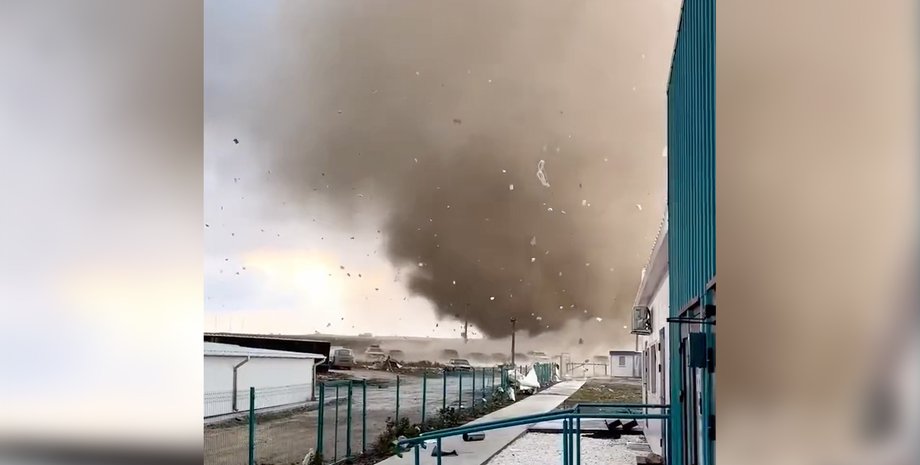 Смерч в Крыму, смерч крым, крым смерч, новоозерное смерч