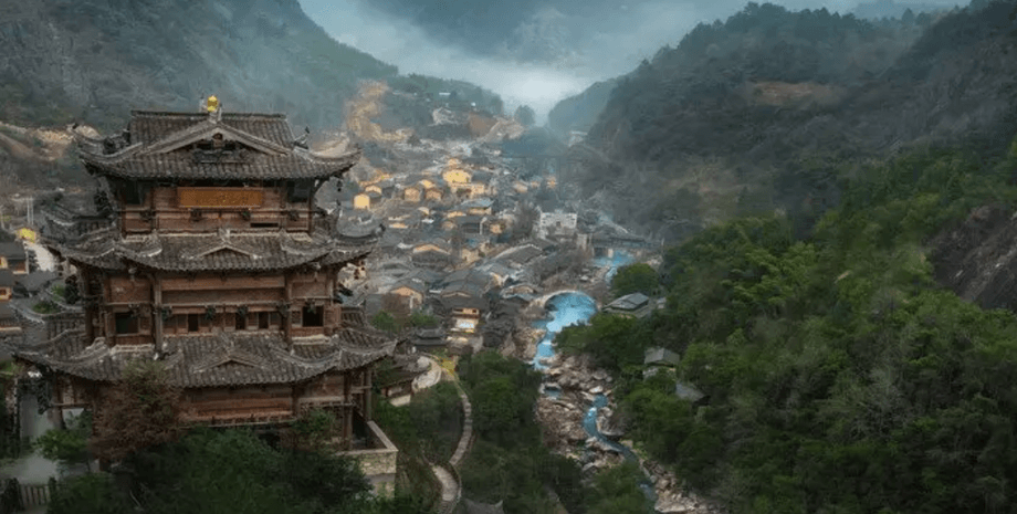 Долина Ванксянь, заброшенный карьер