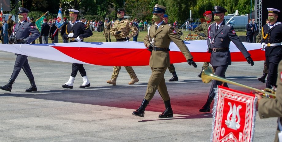 вооруженные силы польши, парад в варшаве, польская армия, день войска польского