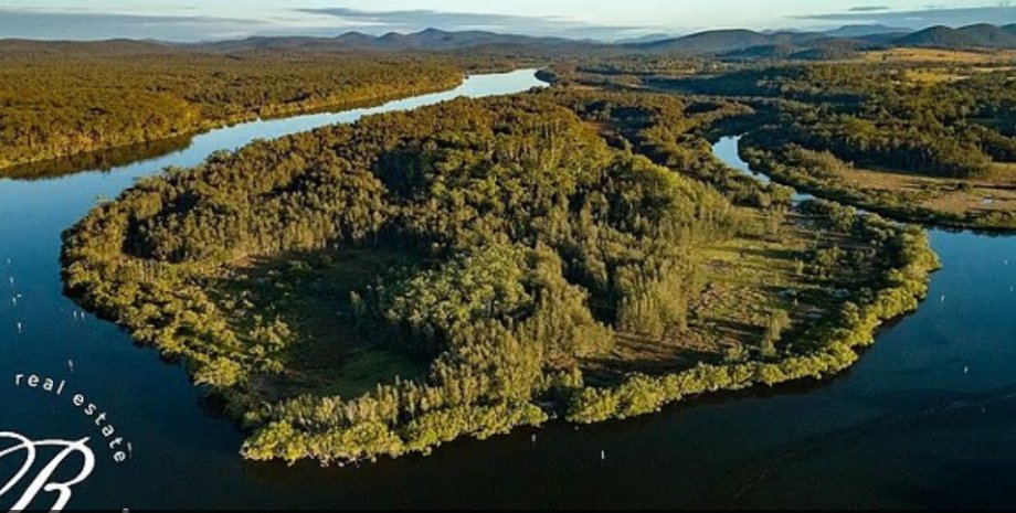 Острів Бугі-Бугі Ціна острова співставна з вартістю невеликої квартири