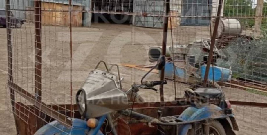 мотоцикл с решеткой