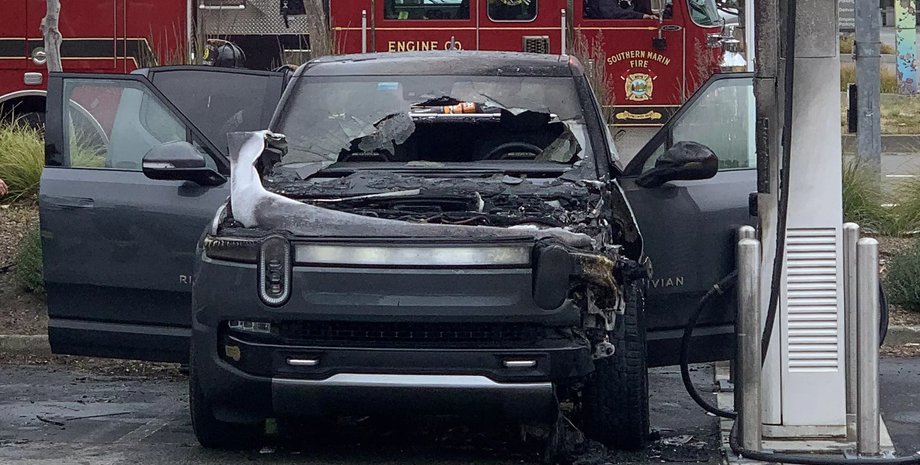 Rivian, Rivian R1T, Пожар, Пожары электромобилей, Эксперты, Авто, Автомобили, Пламя, Возгорание