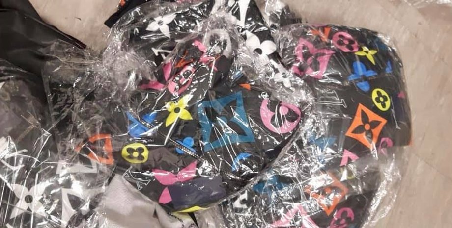 Контрабанда, борисполь, таможня, брендовые вещи, подделки