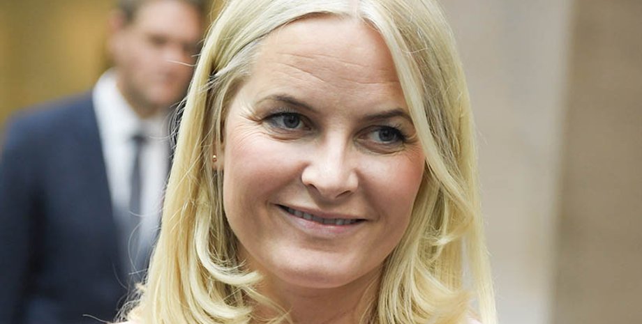 Фото с сайта Hello Magazine