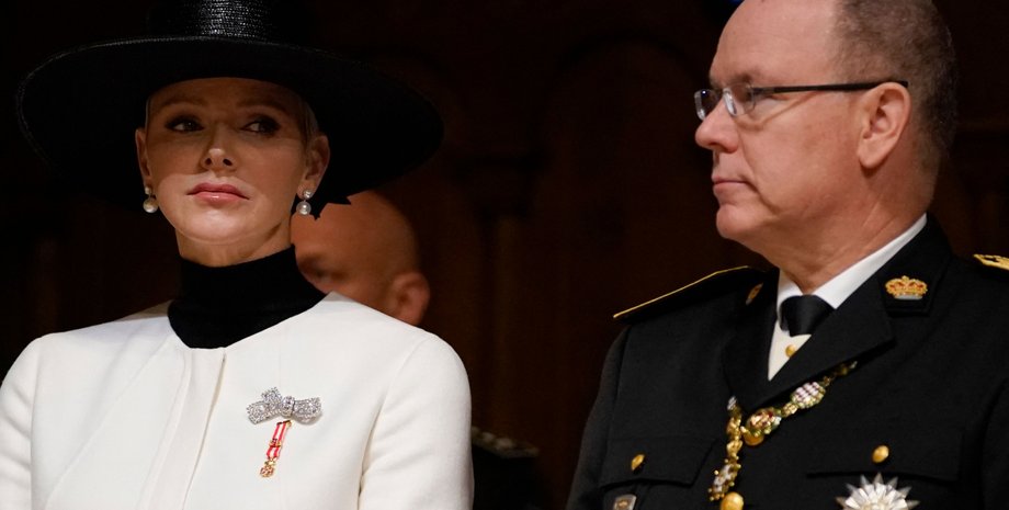 князь монако с женой