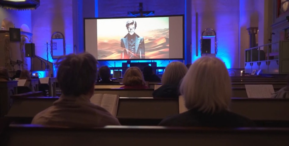 Церковная служба с ИИ Церковная служба, ИИ, Финляндия, церковь, фото