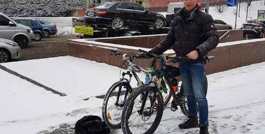 Посольство Нидерландов, Украина, Киев, велосипед