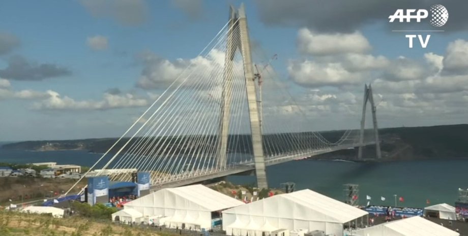 Новый мост через Босфор / Фото: YouTube