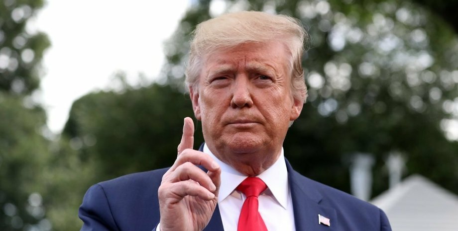 Дональд Трамп обсудил с курьером спорт Дональд Трамп посоветовался о событиях в спорте с курьером