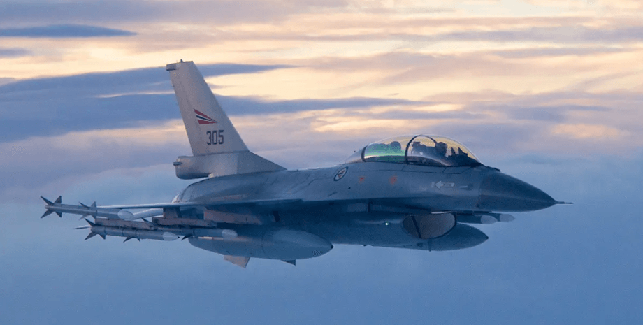 Истребитель, Самолет F-16