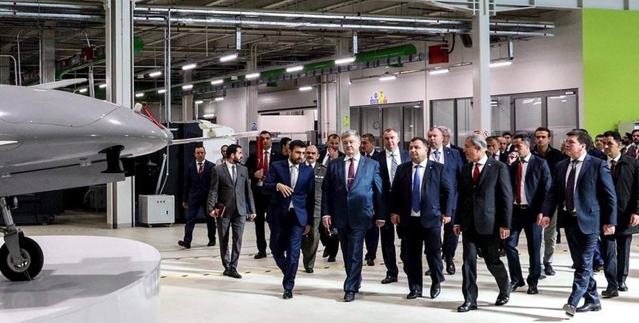 Фото: facebook.com/petroporoshenko