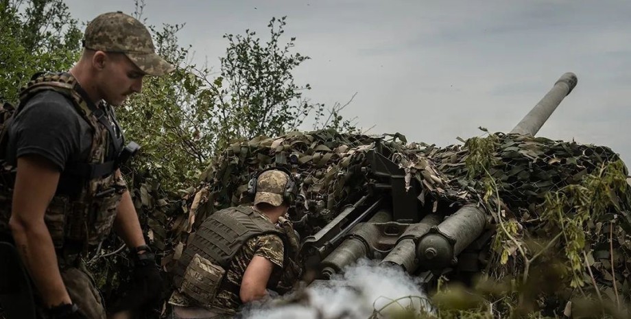 Ukrajinské vojenské levé pozice, protože nebylo kam se bránit. Podle mluvčího Kh...