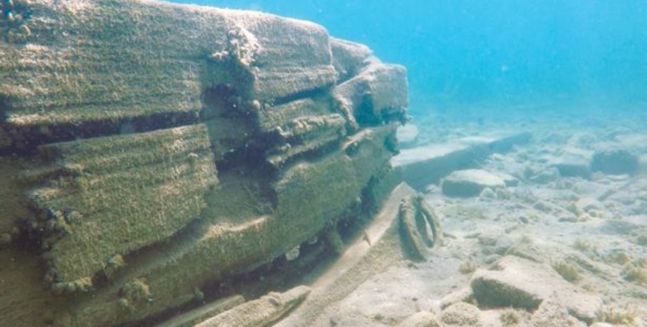 Уламки затонулого корабля, Ле Гріффін, знахідка, мисливці за скарбами, США, відкриття, скарби на дні озера