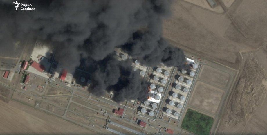 Пожар на нефтебазе РФ