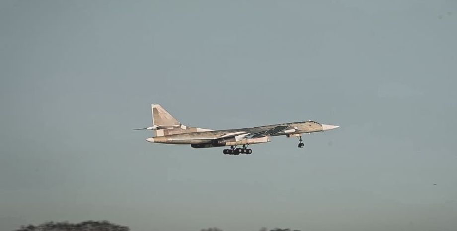 Ту-160М, бомбардировщик, авианосец, Россия, модернизация, авиация