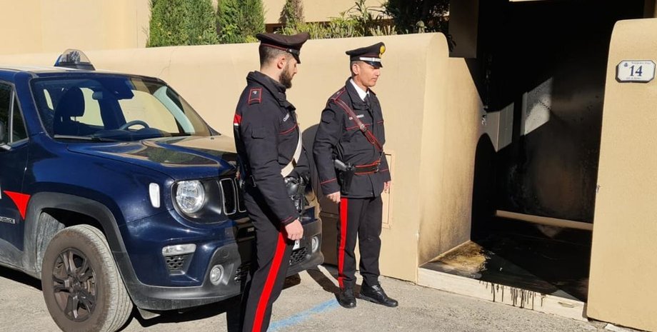 поджог виллы, антироссийская акция, италия, российские олигархи, вилла в италии, Кастильончелло