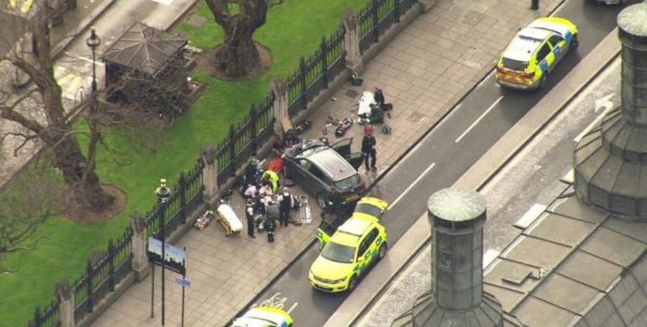 Последствия наезда на людей в Лондоне / Фото: ВВС