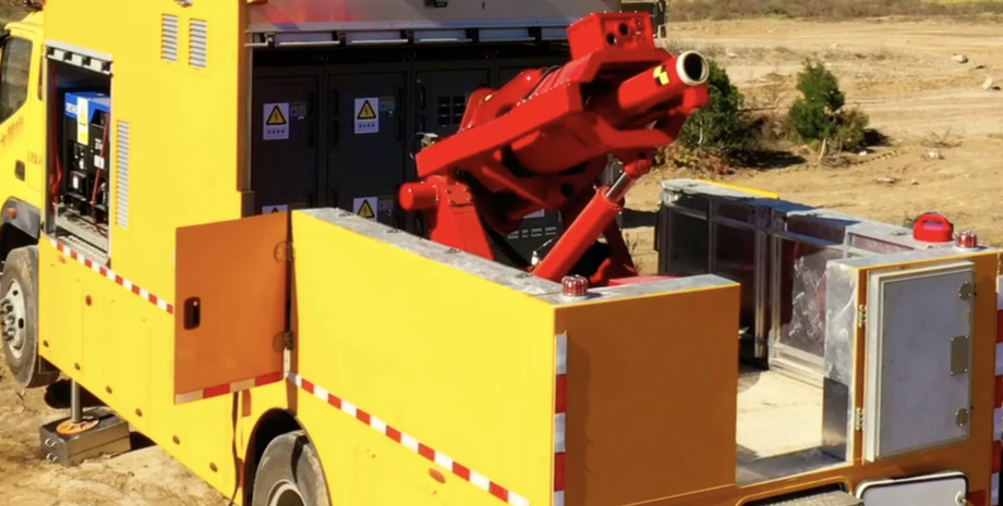 пожарный рейлган