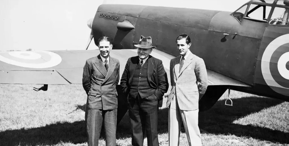 історія крісел катапульт