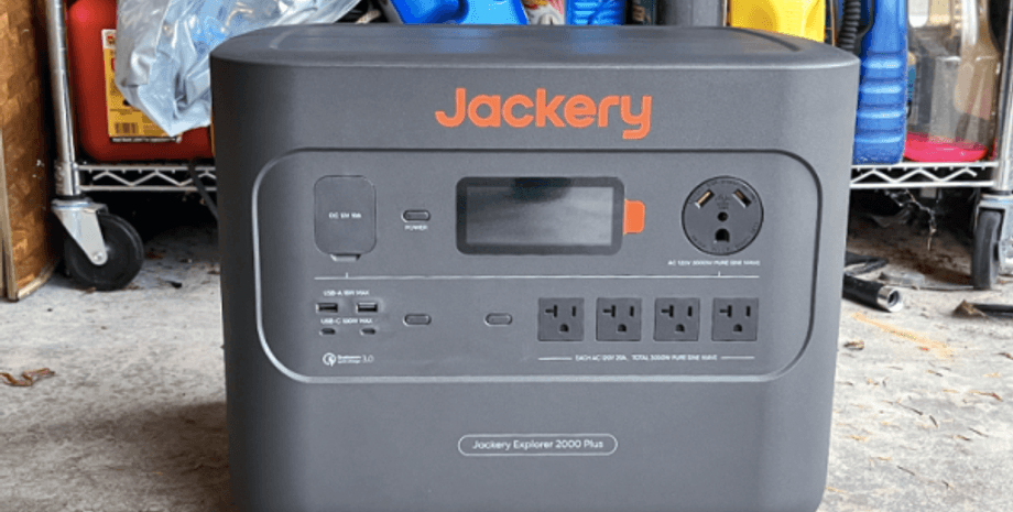 Солнечный генератор Jackery Explorer 2000 Plus