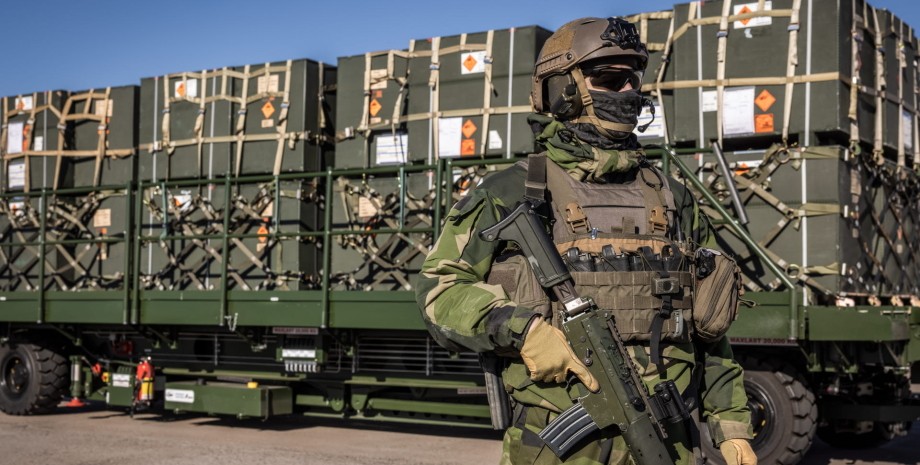 военная помощь Украине, Швеция военная помощь, военные товары Швеция