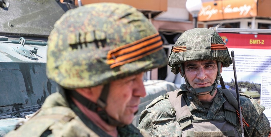 Российские оккупанты в Лисичанске, в Лисичанске взорвали штаб, взрыв в Лисичанске, потери в Лисичанске