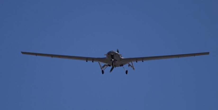 ВМС знищили катер ЗС РФ Bayraktar TB2 знищив катер РФ на Тендрівській косі