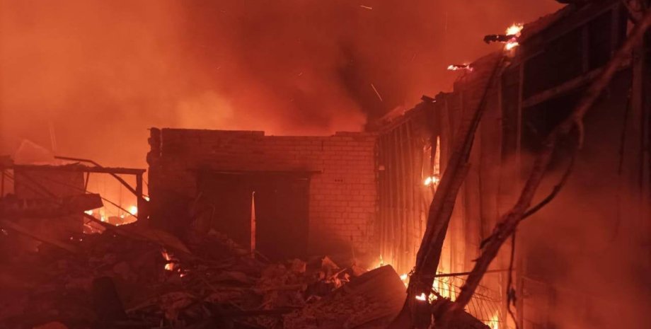 Попадание в дом в Прилуках Атака на Прилуки 5 июня