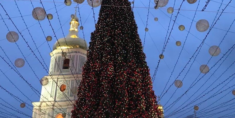 новый год 2022 в Киеве, Софийская площадь, новогодняя елка в Киеве 2022