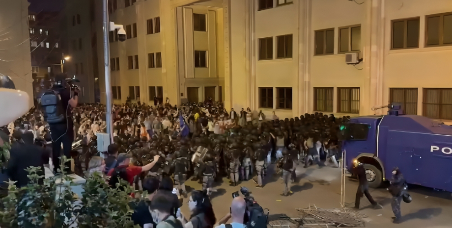 Грузия, Тбилиси, полиция, митинг, фото