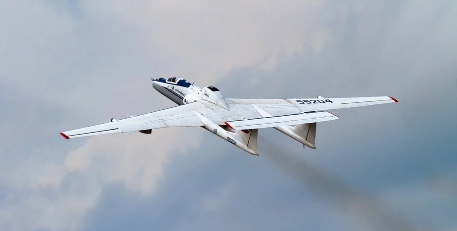 самолёт М-55, самолет-разведчик М-55, М-55 Геофизика, самолет М-55 Геофизика, что за самолет М-55 Геофизика,