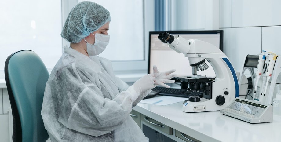 Лабораторія, досліди, біологічна зброя, наукові досліди, медик, лікар, дослідниця, експертиза