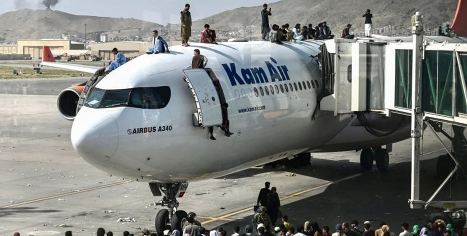 Кабул, аэропорт, беженцы,