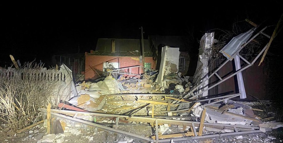 Наслідки артилерійського обстрілу окупантами Нікополя