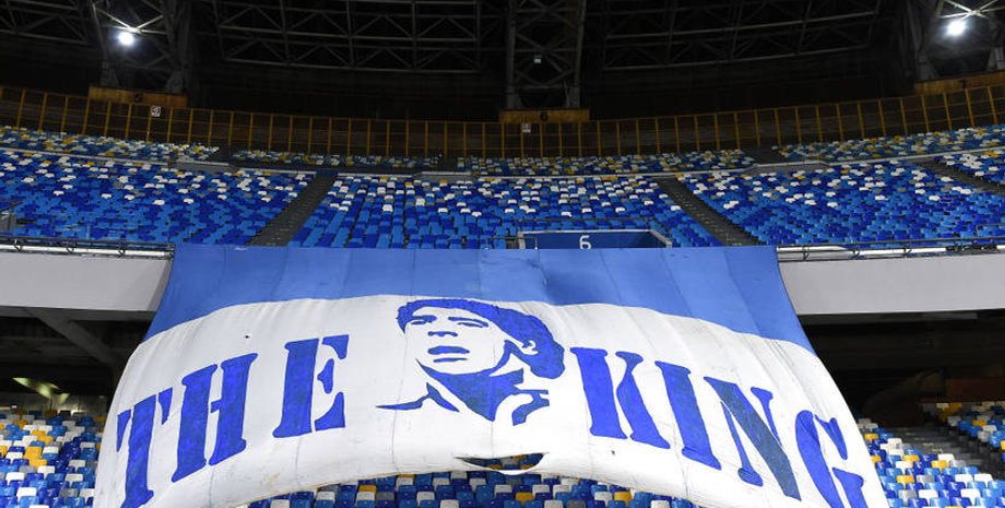 Футбол, Диего Марадона, ФК Наполи, Неаполь, Стадион, Священники