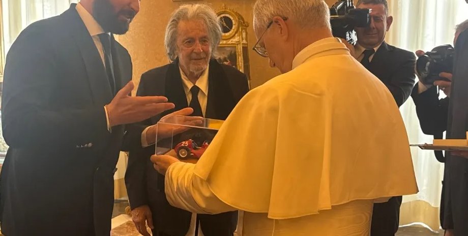 Аль Пачіно, папа римський