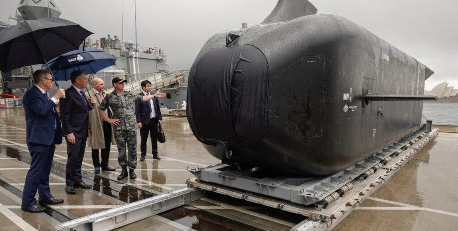 австралійські підводні дрони акули примари підводні дрони