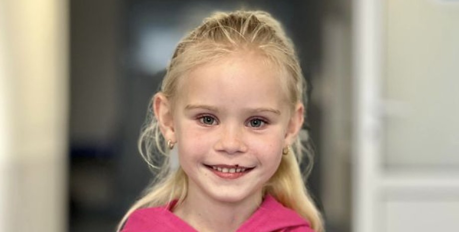 Девочку из Хмельницкой области прооперировал робот-хирург Полина Бидюк, девочка из Хмельницкой области, 6-летняя девочка, робот-хирург