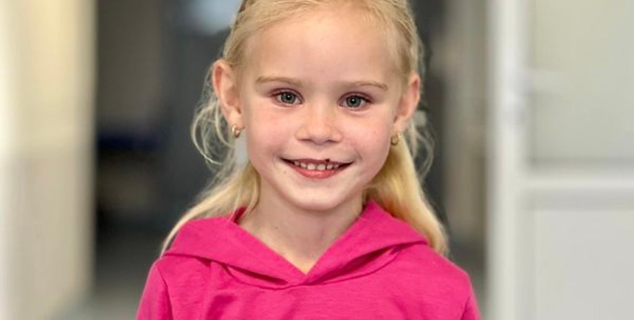 Полина Бидюк, девочка из Хмельницкой области, 6-летняя девочка, робот-хирург