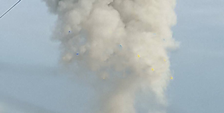 Нова Каховка вибухи, Херсонська область вибухи, Херсонська область в окупації, Нова Каховка окупація, Нова Каховка дим, Нова Каховка новини, Нова Каховка сьогодні