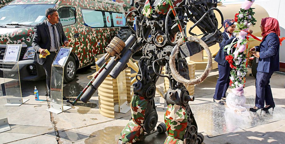 боевой человекообразный робот, андроид