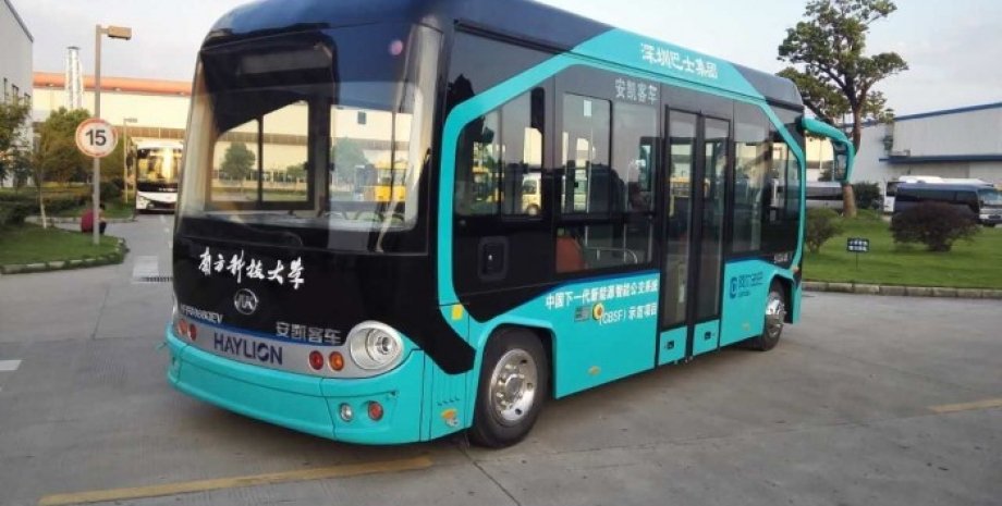 Китайский беспилотный автобус / Фото: news.wehefei.com