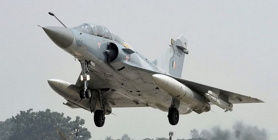 истребитель Mirage 2000, истребители, передача Украине истребителей, военная помощь, Франция