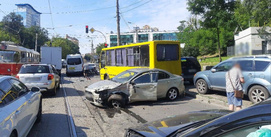 дтп киев глубочицкая, ДТП в Киеве, ДТП в Киеве