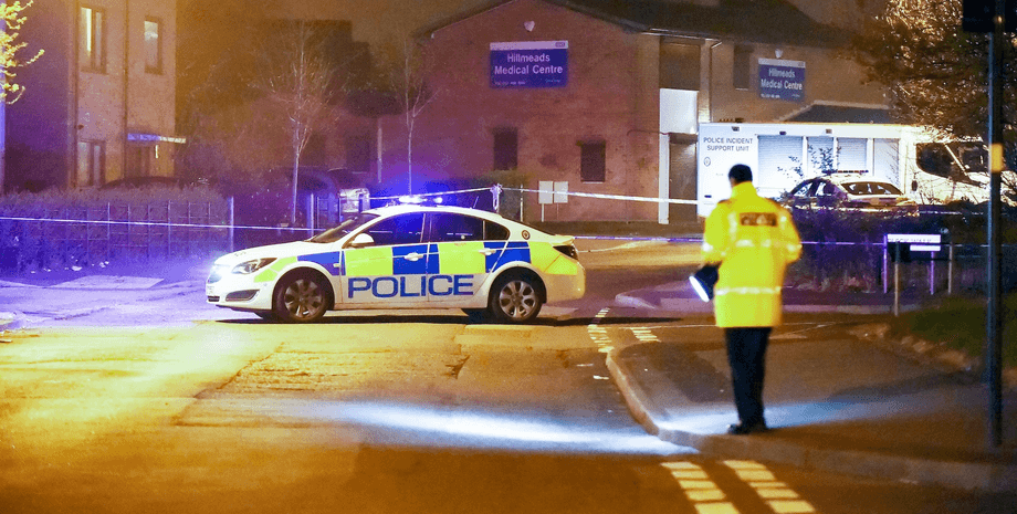 Угон машины, напали на женщину, избили женщину, напали на бабушку, напали на пенсионерку, полиция, расследование