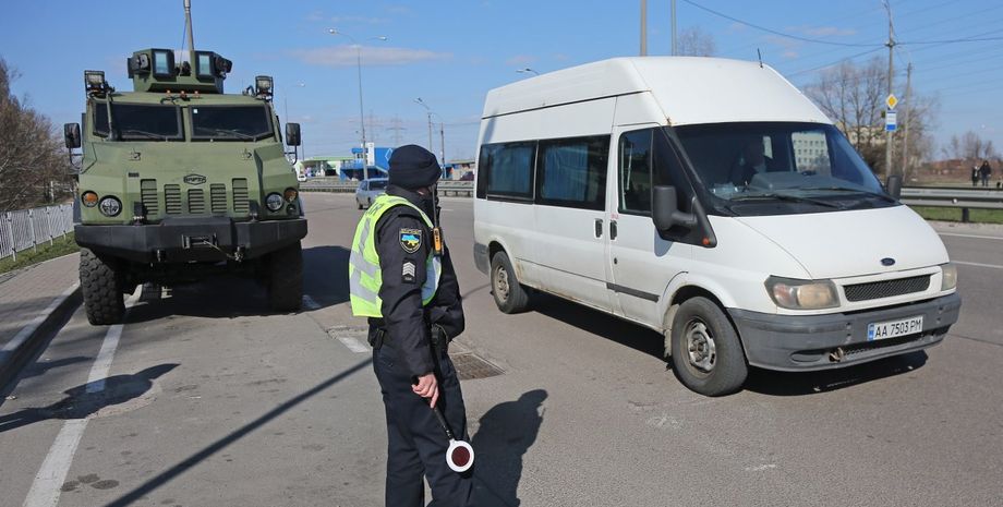 поліція, перевірка документів
