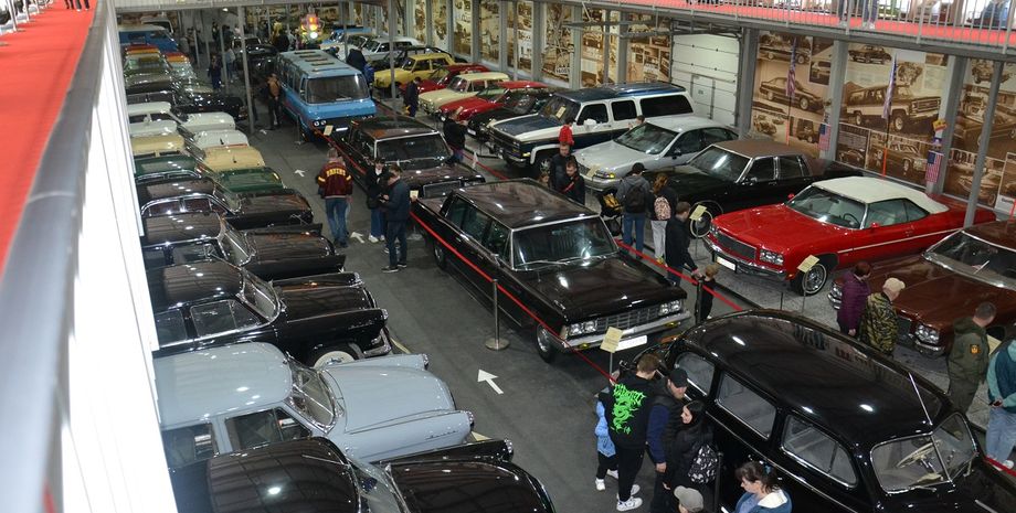 Музей авто, киевский автомузей, колеса истории, музей колеса истории, музей колеса истории