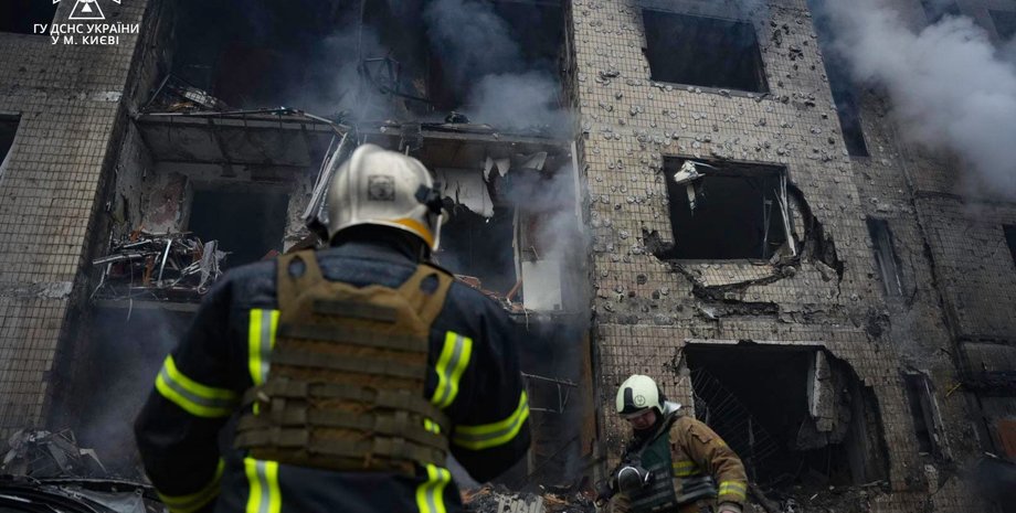 будинок, обстріл